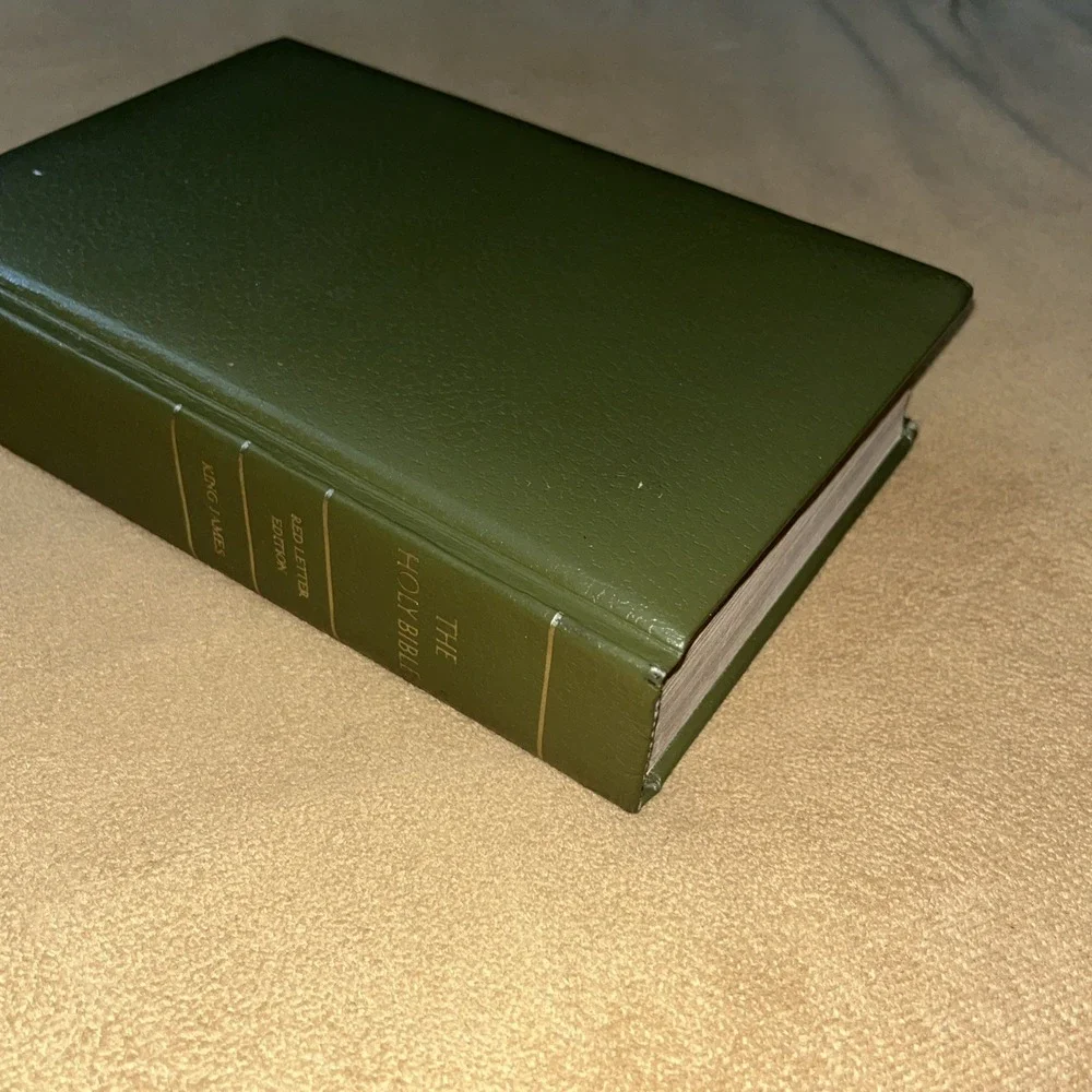 Holy Bible KJV - Royal Press 1976 Dictionary Concordance Red Letter Padded‎ HC